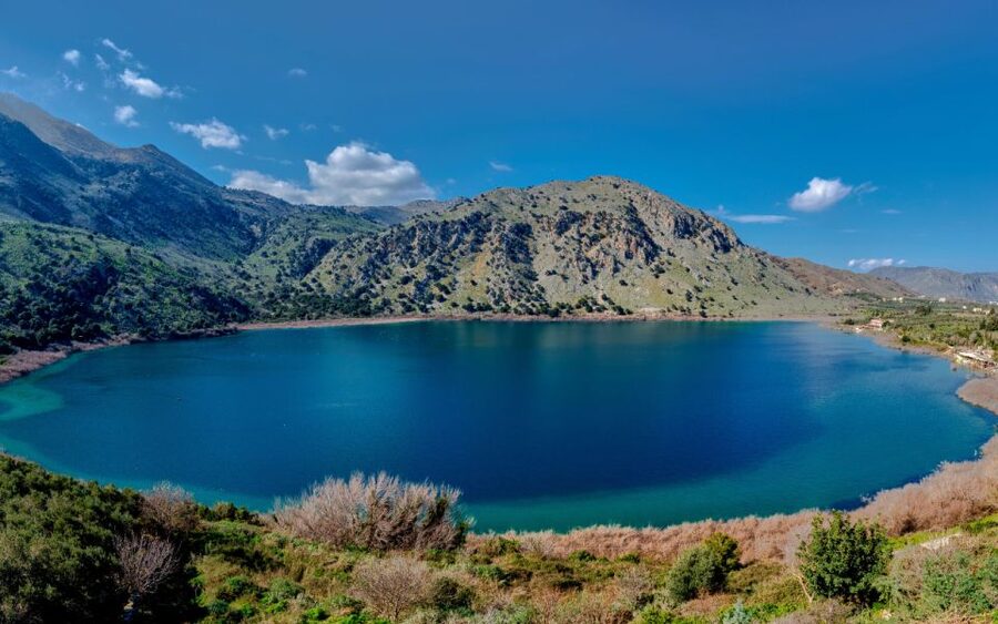 From Heraklion: Chania, Rethymno & Lake Kournas Full Day - Who this tour suits best
