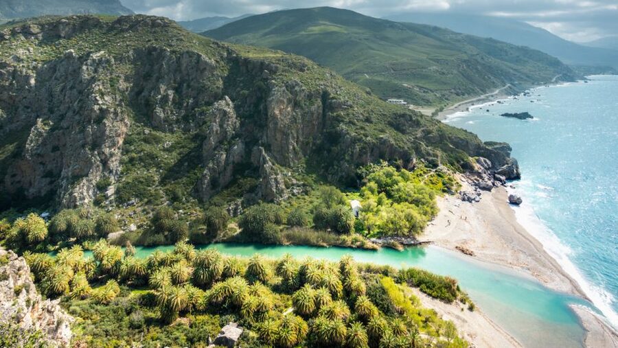 From Heraklion: Preveli Tropical Beach & Palm Forest Hike - The walk down: 300 steps, 15–20 minutes, real sun exposure