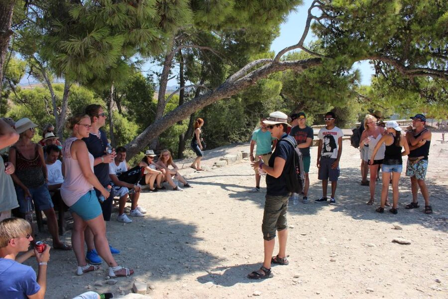From Heraklion: South Crete Festos and Matala - Phaistos ruins: palace, medieval city, and what the guide adds