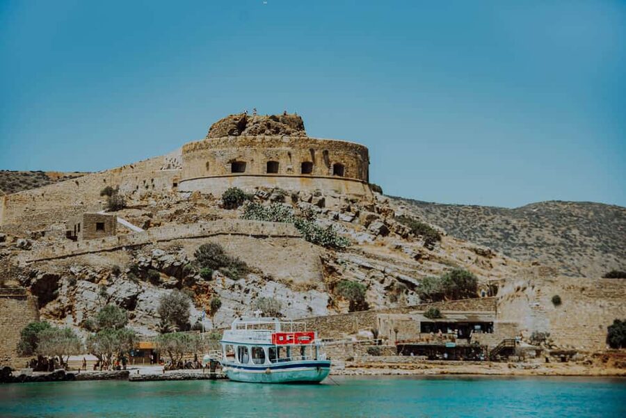 From Heraklion:Spinalonga ,Elounda & Ag. Nikolaos with Lunch - Elounda’s lunch break: street-food style and real time to cool off