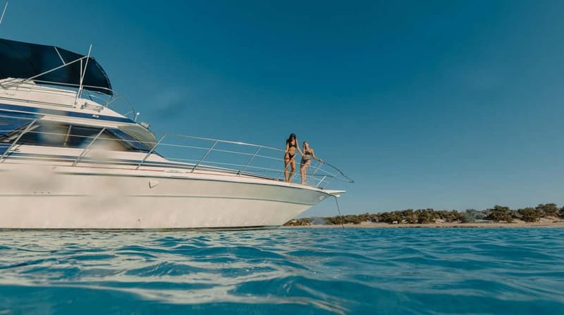 From Ierapetra: Chrissi Island Yacht Cruise with Lunch - Swimming and snorkeling: clear water, real time in the sea
