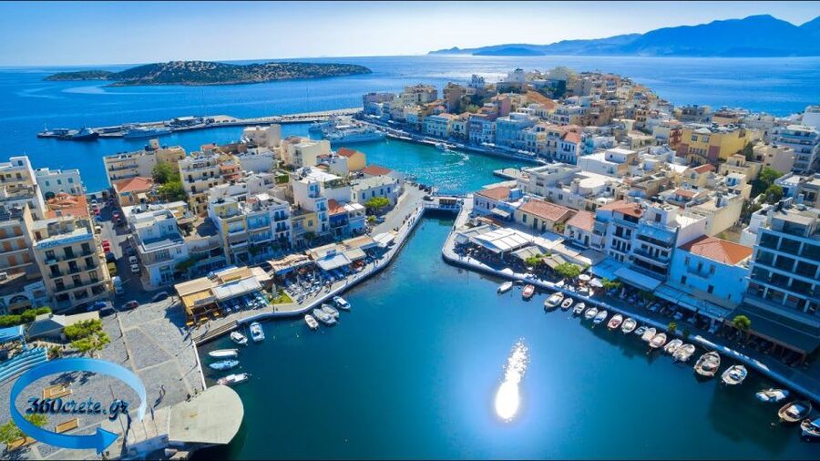From Rethymno: Agios Nikolaos and Spinaloga Tour - Agios Nikolaos: bay views, a freshwater lake, and that artsy-busy street energy