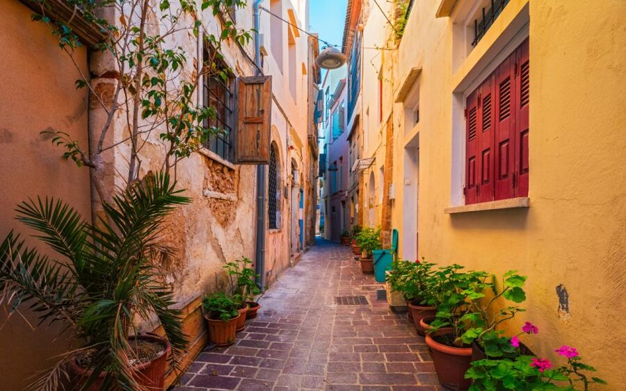 From Rethymno: Chania Town Day Trip with Pick-Up - Using the Agora and local markets in a practical way