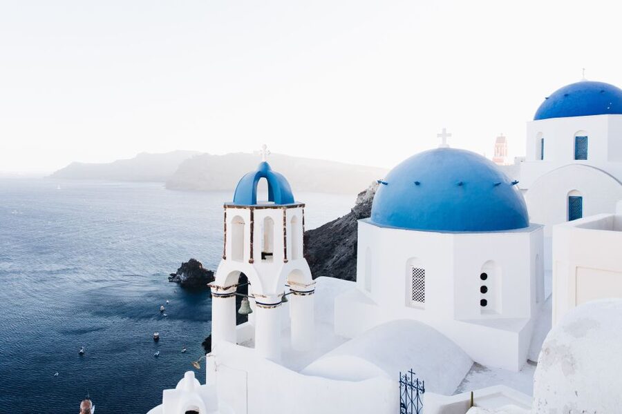 From Rethymno Port: Day Tour to Santorini - Oia Village on the Caldera Rim: The Photo Stop That Also Teaches You How It Works