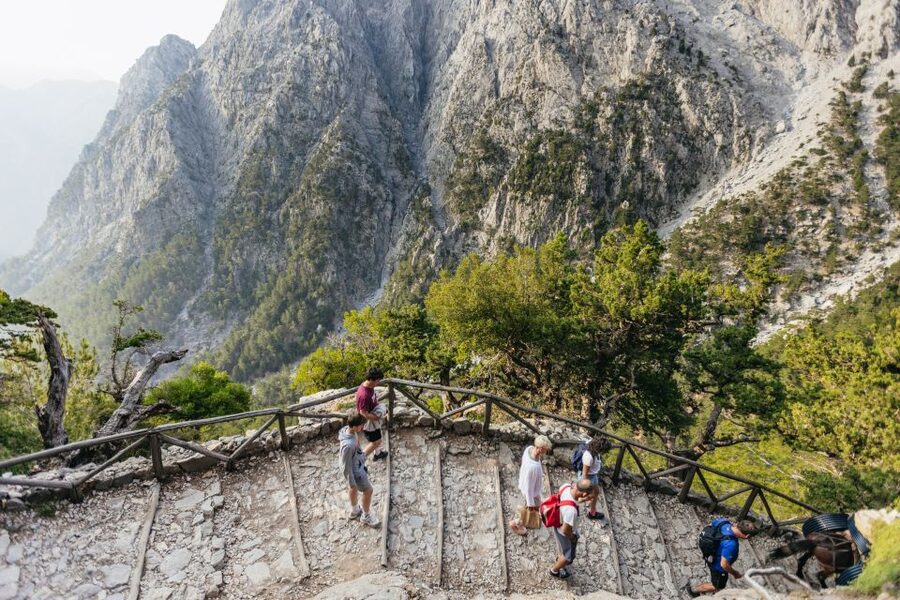 From Rethymno: Samaria Gorge Full-Day Trek, Pickup & Guide - The long-coach reality: pickup, Omalos breakfast, and your early start