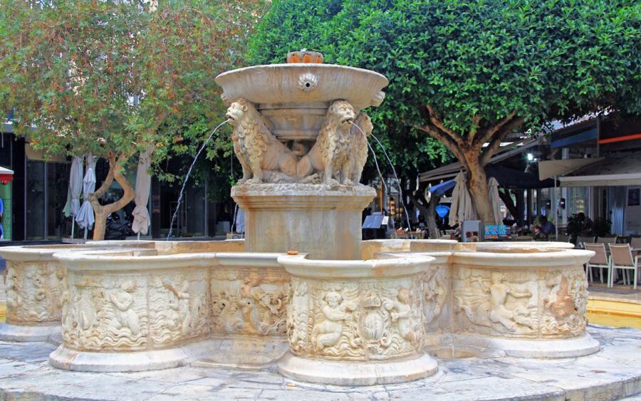From Rethymnon: Day Trip to Knossos Palace & Heraklion City - Transportation details that actually matter on this route
