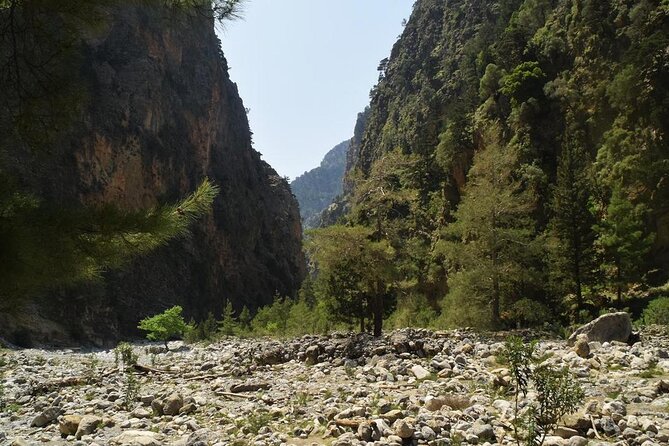 Full-Day Beginner's Hiking Route Tour to Samaria Gorge - Walking Samaria with an escort: what beginner-friendly really means