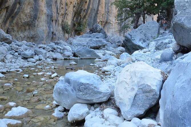 Full-Day Samaria Gorge Chania Guided Tour - Who should book this Samaria Gorge tour (and who should think twice)
