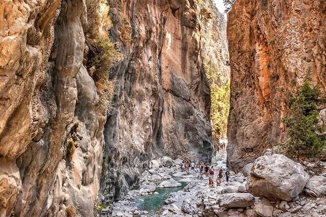 Full Day Tour Samaria Gorge From Rethymno - The 16 km Long Way hike: time, difficulty, and knee-proofing your expectations
