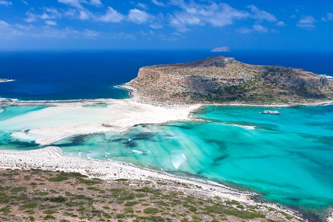 Gramvousa Island and Balos Bay Full-Day Tour from Chania - Boat-to-shore practical tips that change your whole experience