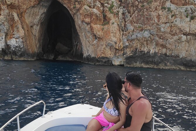 Half-Day Small-Group Boat Safari in Crete - On the water: training, controls, and the guide’s role