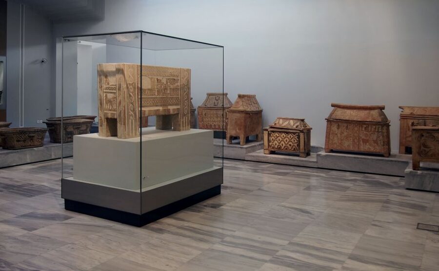 Heraklion Archaeological Museum Ticket & Audio Guide - Skip the ticket hassle with an email admission pass