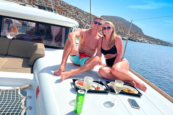 Heraklion: Catamaran Cruise to Dia with Sunset, Meal & Bar - Sunset on the Return: The Scenic Payoff and How to Make It Work