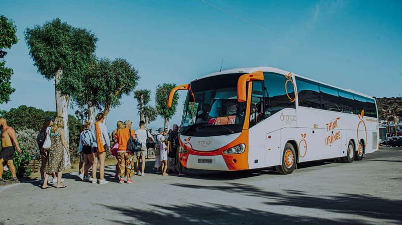 Heraklion:Cretan Evening with Traditional Dinner&Dance Show - Ano Karouzano Break: A Small Stop That Makes the Night Feel Local