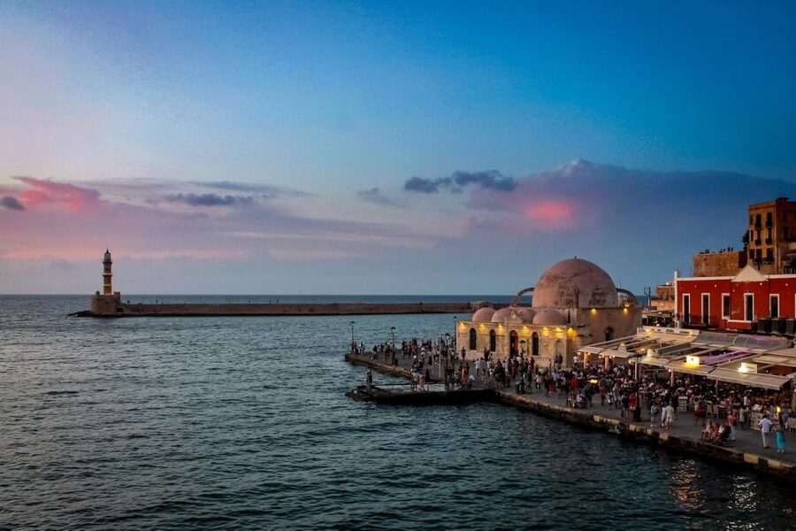 Heraklion:Day trip to Chania old Town,Kournas Lake& Rethymno - Should You Book This Day Trip?