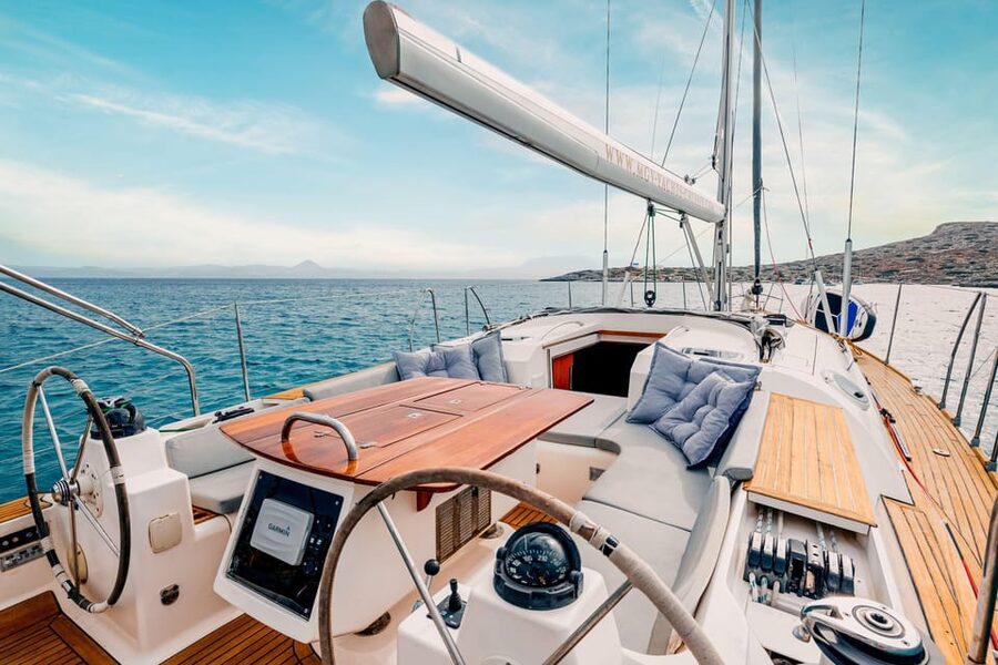 Heraklion: Dia Island Luxury Sailing Trip with Meal & Drinks - The food and drinks: included enough to make the cost feel fair