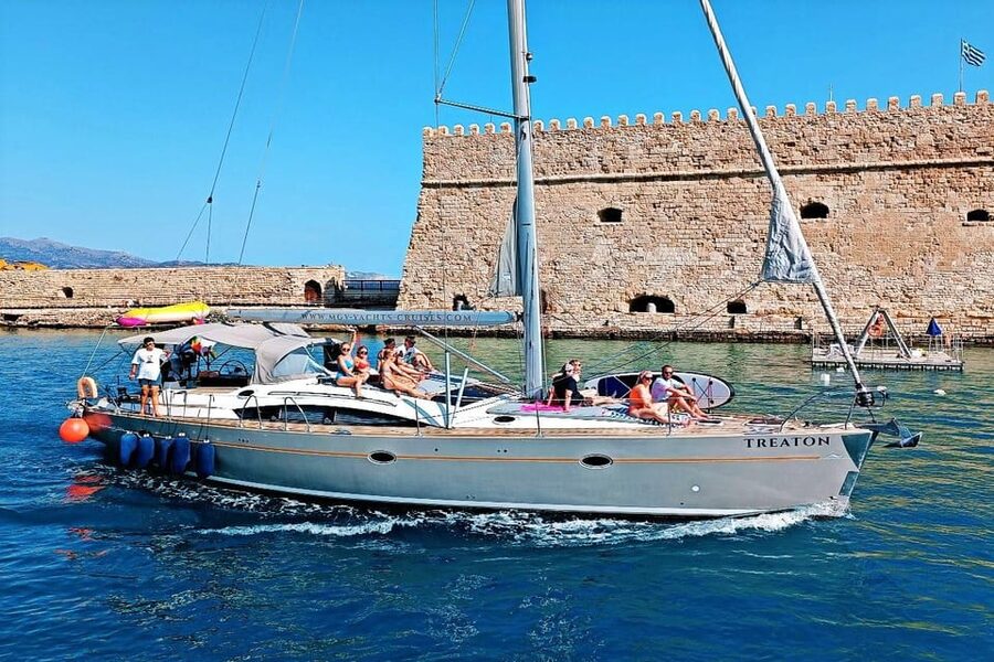 Heraklion: Dia Island Luxury Sailing Trip with Meal & Drinks - Sailing back at sunset: beauty with a possible weather reality check