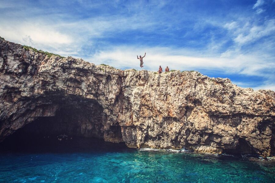 Heraklion: Dia Island Morning Sailing Trip with Snorkeling - Dia Island snorkeling and swimming: how to make the most of your sea time