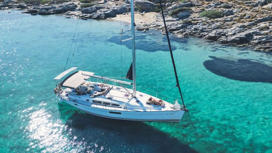 Heraklion: Dia Island Private Sailing Cruise with Full Meal - Dia Island bay time: swimming, snorkeling, fishing, and SUP reality