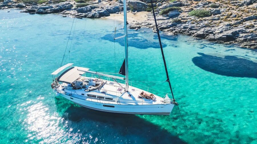 Heraklion: Dia Island Sailboat Cruise with Swimming and Meal - Key points