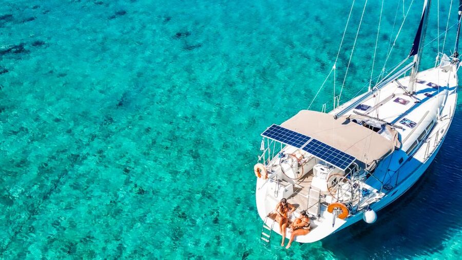 Heraklion: Dia Island Sailboat Cruise with Swimming and Meal - Returning to Heraklion: the sunset option you’ll feel in your photos