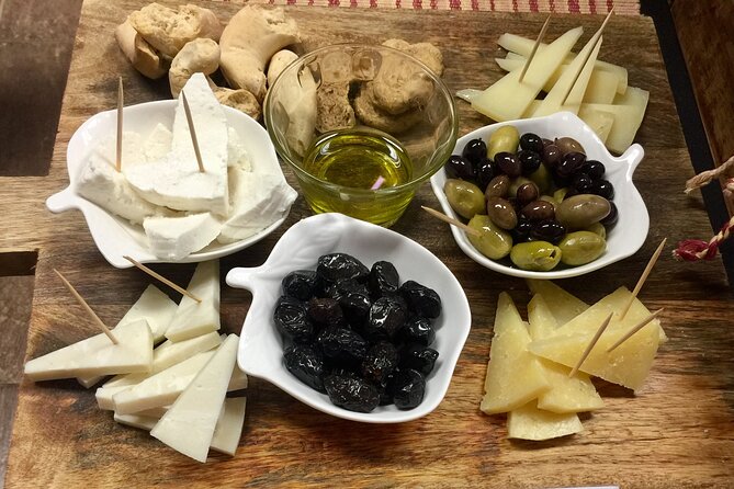 Heraklion Food Stories Walking Tour with 8 local-favorite stops - Who This Tour Is Best For (and Who Should Consider Another Option)