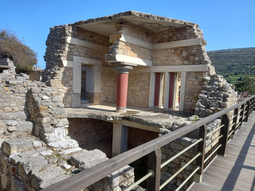 Heraklion: Knossos Palace, Zeus Cave & Oil Mill Private Tour - Knossos Palace: how to make the most of the visit