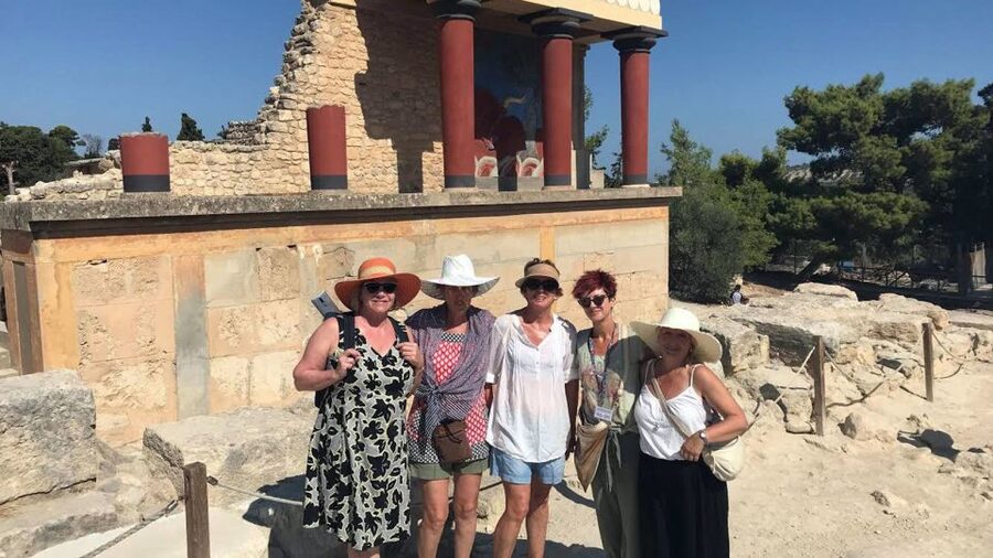 Heraklion: Knossos Private Guided Tour & Skip-the-Line Entry - The myth layer: Minotaur stories, Minos, and Pasiphae made practical