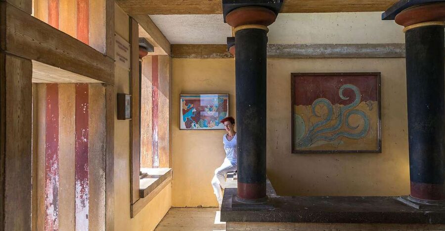 Heraklion: Knossos Private Guided Tour & Skip-the-Line Entry - What you’ll see inside the Palace of Knossos (and why it’s not just a ruin)