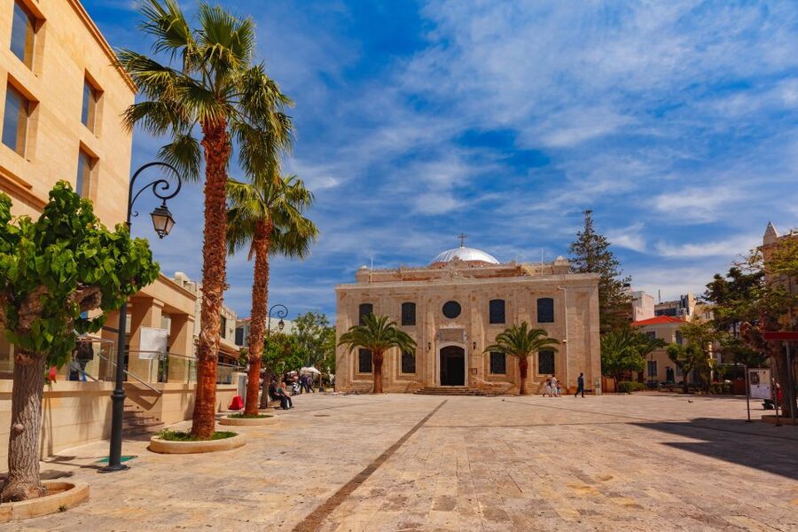 Heraklion: Mobile Self-Guided Audio Sightseeing Tour - Arsenals: When the City’s Built for Control