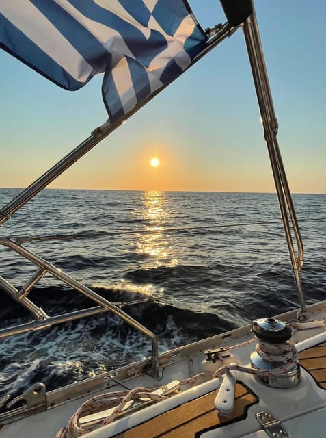 Heraklion: Sailing Cruise to Dia Island with Drinks and Meal - What to bring so the day stays comfortable (and towels are the big one)