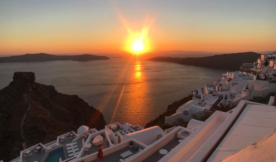 Heraklion: Santorini Day Trip with Boat Transfer & Oia Visit - Key Highlights You’ll Feel Immediately