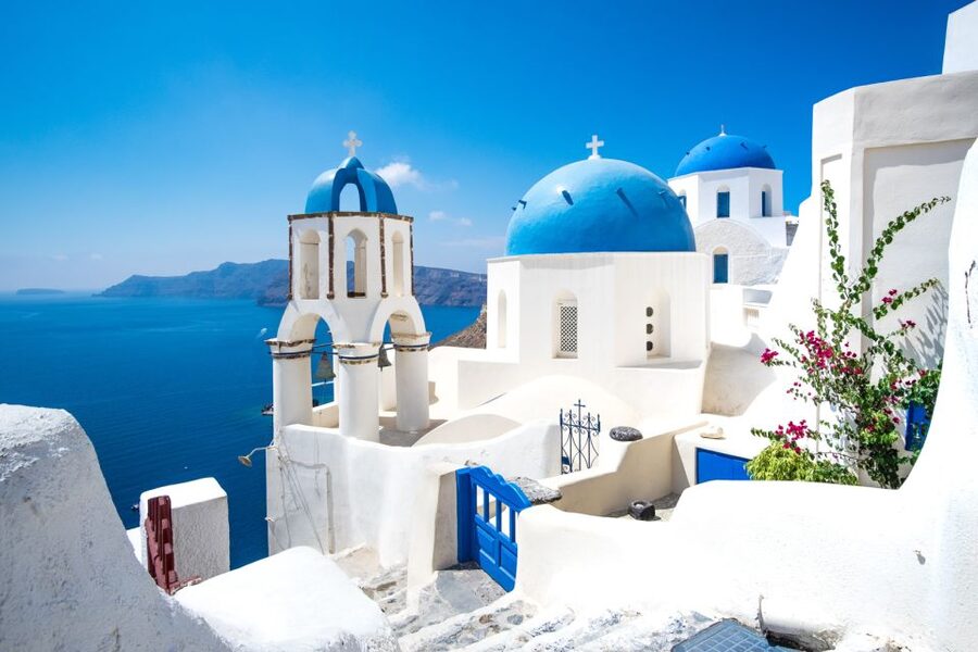 Heraklion: Santorini Day Trip with Boat Transfer & Oia Visit - Food, Drinks, and Comfort: What You Need to Plan For