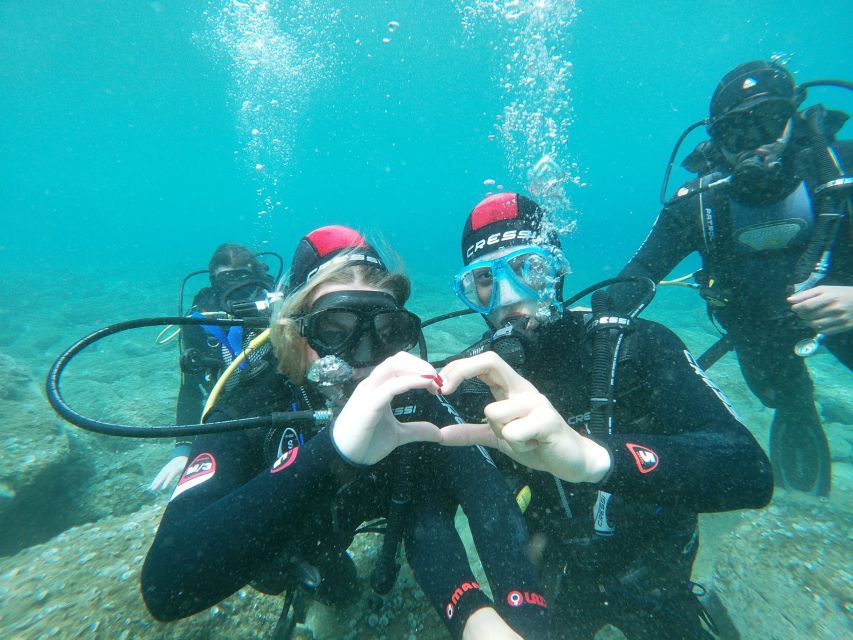 Heraklion: Scuba Diving Experience for Beginners _Beach - Mononaftis Beach in Agia Pelagia: the beginner-friendly setting