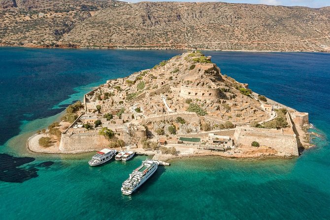 Heraklion : Spinalonga, Agios Nikolaos , Elounda Boat Tour & BBQ - Spinalonga island time: what the guided walk is really for