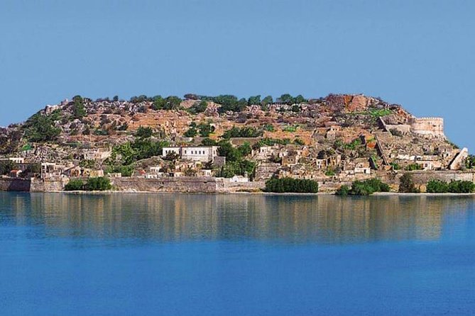 Heraklion : Spinalonga, Agios Nikolaos , Elounda Boat Tour & BBQ - Group size, languages, and the day-to-day vibe on board