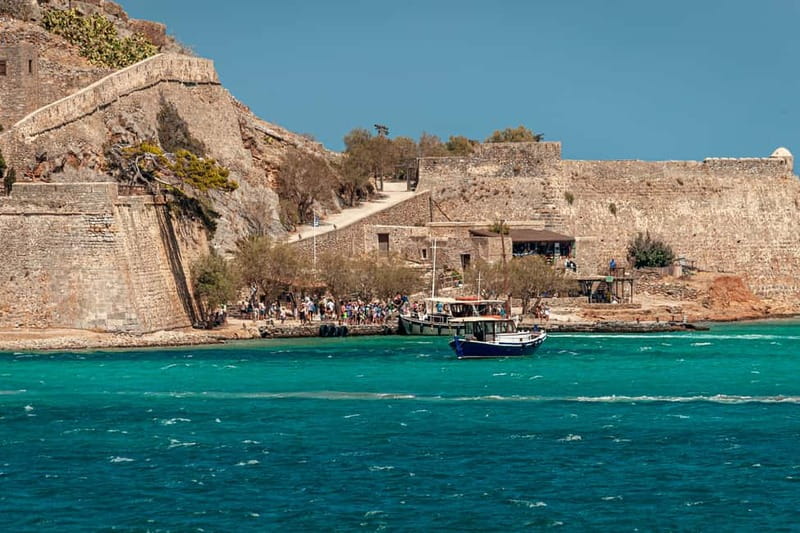 Heraklion: Spinalonga, Agios Nikolaos, & Elounda Tour - Elounda stop and quick moments on the Mirabello Bay coast