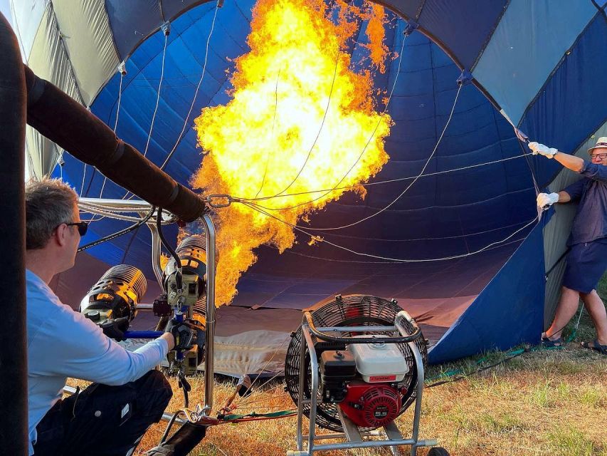 Heraklion: Sunrise Balloon Flight & Sunset Catamaran Cruise - Balloon Morning on the Lassithi Plateau: Cold Air, Big Views