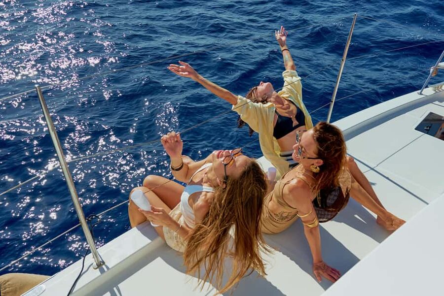 Heraklion: Sunset Luxury Cruise with Sushi and Open Bar - Practical tips: packing list and rules that affect comfort