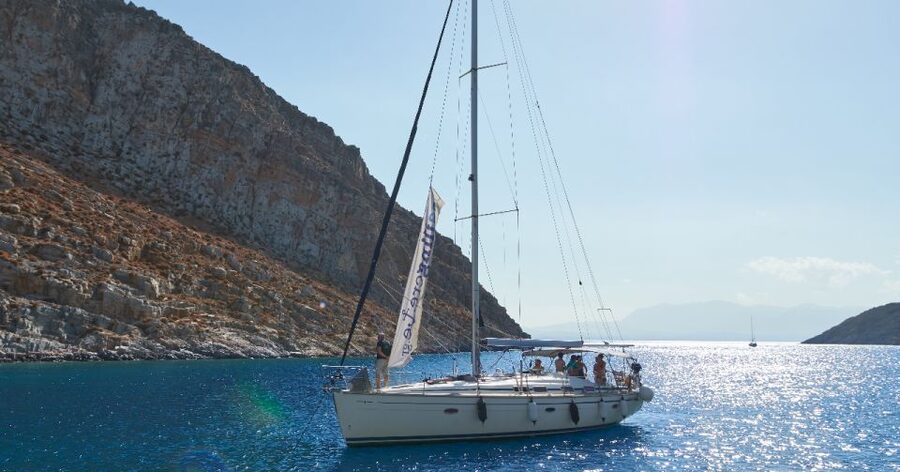 Heraklion: Sunset Sailing Cruise Dia Island with Snorkeling - The sunset return: when the wind helps and when it doesn’t