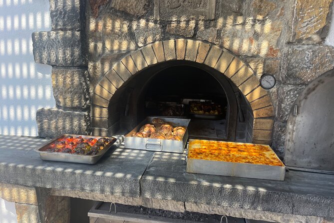 Heraklion Walking Food Tour - Heraklion Central Market dinner: the big payoff hour
