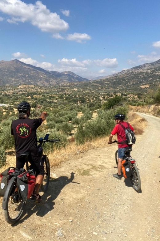 Heraklion: Wine Tasting E-Bike Tour - Leaving Ammoudara: getting from the coast to vineyard roads fast