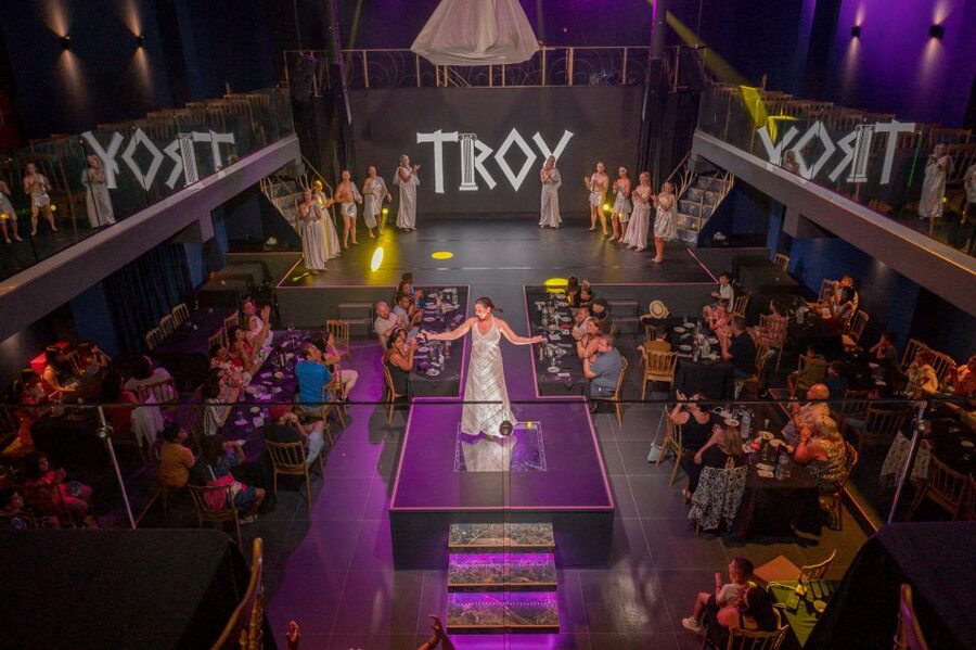 Hersonissos: Troy Dinner-Show Theatre Experience Tickets - Before the curtain: arrival, express security, and getting ready