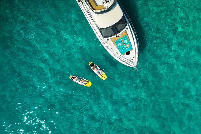Ierapetra: Chrissi Island Luxury Yacht Cruise with Meal - The 30-minute sail south: comfort, views, and the safety moment
