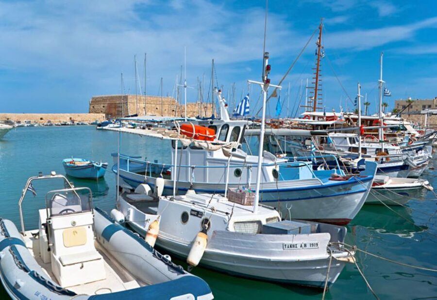 Ierapetra: Knossos Palace and Heraklion Guided City Tour - Knossos From Lerapetra: What This 8-Hour Pace Really Means