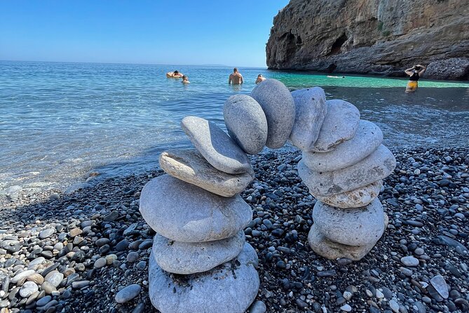 Imbros Gorge - War Museum Askifou - Iligas Beach Private Tour - Imbros Gorge: An Easy Hike Through Limestone Walls