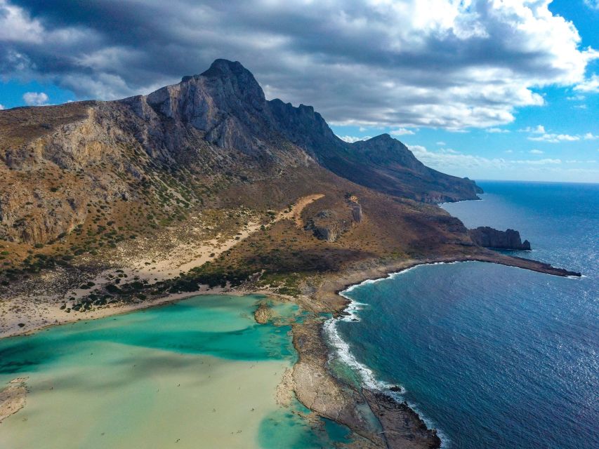 Kissamos: Balos and Gramvousa Private Sailing Trip with Meal - The onboard lunch: Cretan comfort food with wine, beer, and soft drinks
