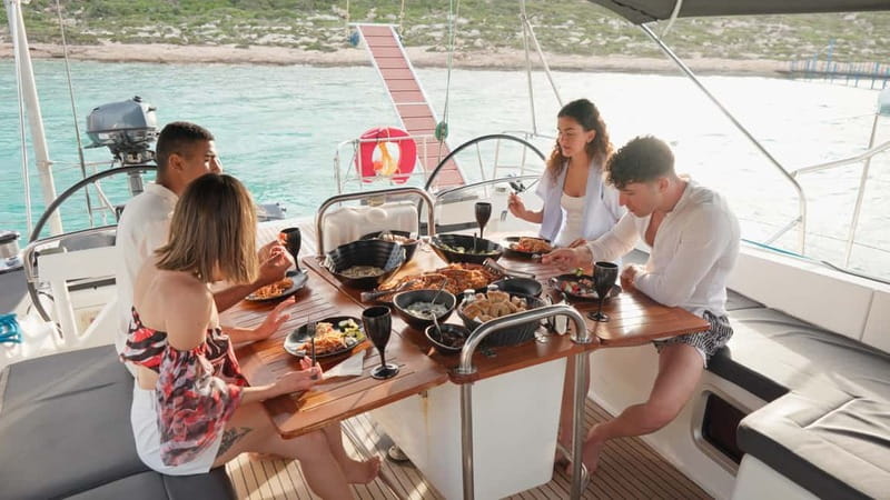 Kissamos: Balos & Gramvousa Luxury Catamaran Cruise - Snorkeling and SUP: using the gear without turning it into a project