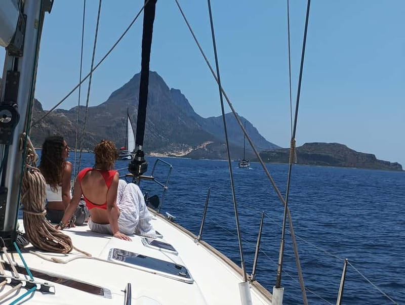 Kissamos: Explore Balos and Gramvoussa, supporting a cause - On-board food and drinks: snack, lunch, and a fridge that stays stocked