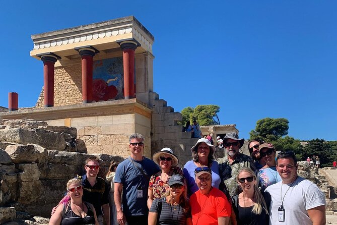 Knossos and Arch Museum of Heraklion (Guide+Transfer+Ticket) - Stop 2 at 2:00pm: Heraklion Museum and the Minoan story in artifacts